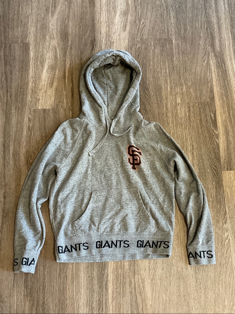 San Francisco Giants Gray Hooded Sweatshirt